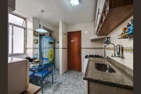 Apartamento à venda com 69m², 2 quartos e 1 vagaCozinha