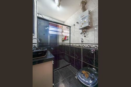 Apartamento à venda com 69m², 2 quartos e 1 vagaBanheiro Corredor