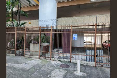 Apartamento à venda com 69m², 2 quartos e 1 vagaFachada - Placa