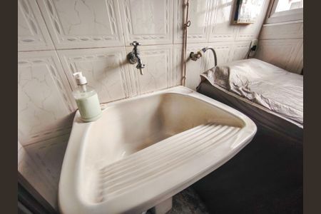 Apartamento à venda com 69m², 2 quartos e 1 vagaÁrea de Serviço