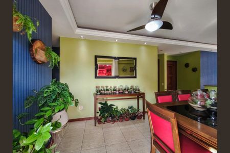 Apartamento à venda com 69m², 2 quartos e 1 vagaSala