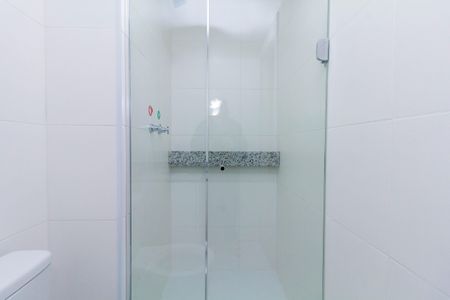 Apartamento para alugar com 51m², 2 quartos e 1 vaga Apartamento para alugar com 51m², 2 quartos e 1 vagaBanheiro 2