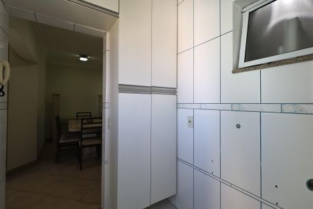 Apartamento à venda com 186m², 3 quartos e 2 vagasLavanderia