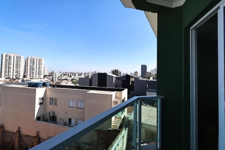 Apartamento à venda com 186m², 3 quartos e 2 vagassacada entre sala e suíte