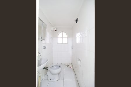 Casa à venda com 110m², 2 quartos e 3 vagasBanheiro de Serviço