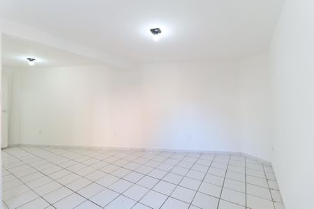 Casa à venda com 110m², 2 quartos e 3 vagasQuarto 2