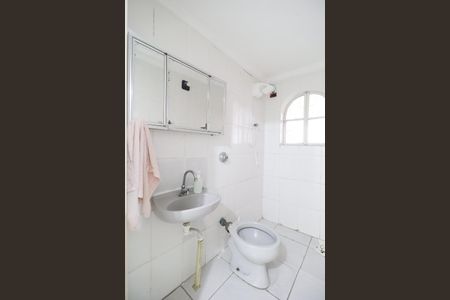 Casa à venda com 110m², 2 quartos e 3 vagasBanheiro de Serviço