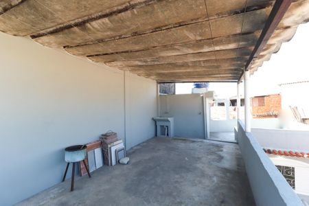 Casa à venda com 110m², 2 quartos e 3 vagasCobertura