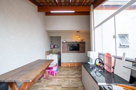 Apartamento para alugar com 120m², 2 quartos e 1 vaga Apartamento para alugar com 120m², 2 quartos e 1 vagaÁrea de serviço