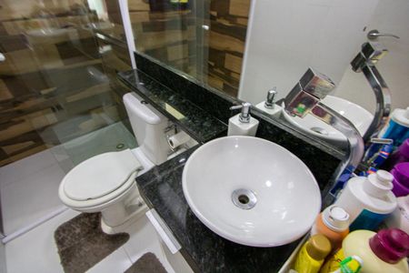 Apartamento para alugar com 120m², 2 quartos e 1 vaga Apartamento para alugar com 120m², 2 quartos e 1 vagaBanheiro da Suíte