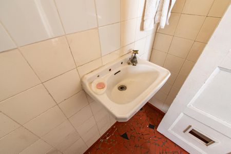 Casa para alugar com 270m², 5 quartos e sem vagaBanheiro de serviço