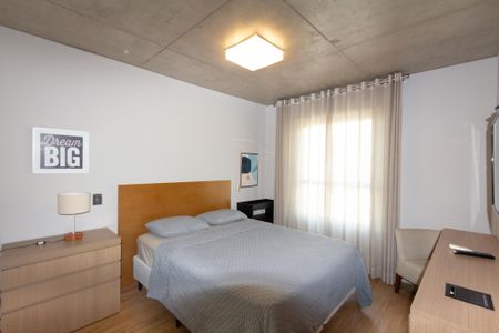 Quarto 2 de apartamento para alugar com 2 quartos, 70m² em Itaim Bibi, São Paulo