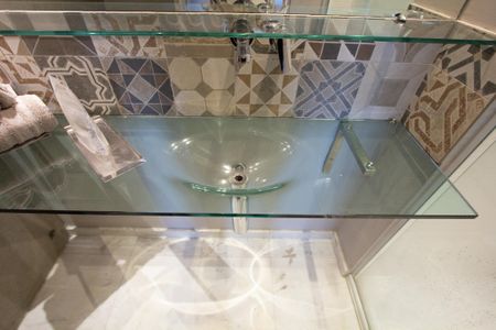 Apartamento para alugar com 70m², 2 quartos e 1 vaga Apartamento para alugar com 70m², 2 quartos e 1 vagaBanheiro