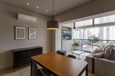 Apartamento para alugar com 70m², 1 quarto e 1 vagaSala