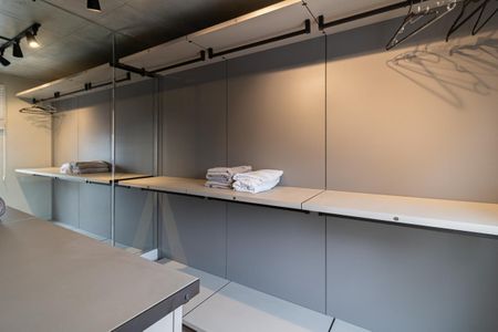 Apartamento para alugar com 70m², 1 quarto e 1 vaga Apartamento para alugar com 70m², 1 quarto e 1 vagaCloset da Suíte