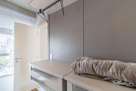 Apartamento para alugar com 70m², 1 quarto e 1 vaga Apartamento para alugar com 70m², 1 quarto e 1 vagaCloset da Suíte