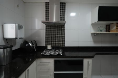 Apartamento para alugar com 84m², 2 quartos e 2 vagasCozinha
