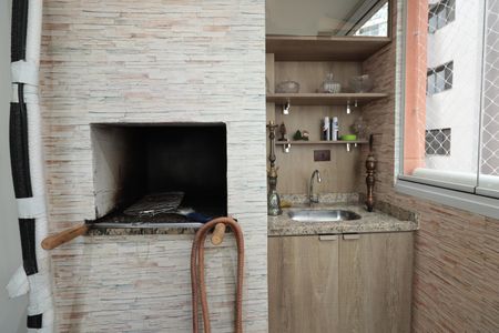 Apartamento para alugar com 84m², 2 quartos e 2 vagasSacada