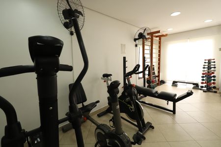 Apartamento para alugar com 84m², 2 quartos e 2 vagasÁrea comum - Academia