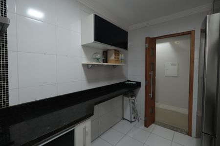Apartamento para alugar com 84m², 2 quartos e 2 vagasCozinha
