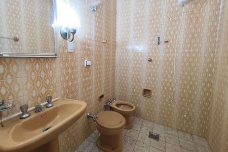 Casa para alugar com 200m², 2 quartos e 2 vagasBanheiro Suíte