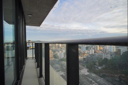 Apartamento à venda com 100m², 2 quartos e 2 vagasVaranda