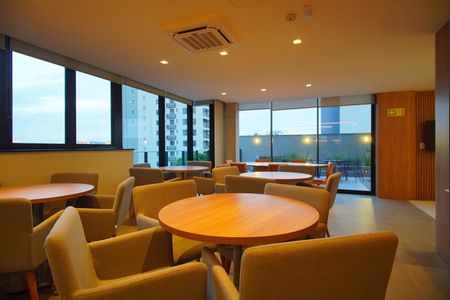 Apartamento à venda com 100m², 2 quartos e 2 vagasÁrea comum - Salão de festas