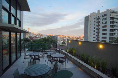 Apartamento à venda com 100m², 2 quartos e 2 vagasÁrea comum