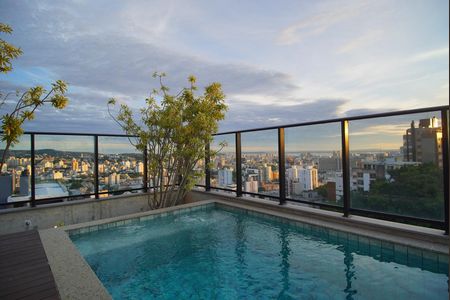 Apartamento à venda com 100m², 2 quartos e 2 vagasÁrea comum - Piscina