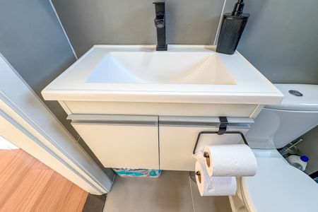 Apartamento à venda com 42m², 2 quartos e sem vagaBanheiro