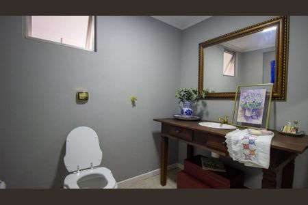 Apartamento à venda com 209m², 4 quartos e 2 vagasLavabo