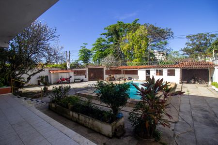 Apartamento à venda com 209m², 4 quartos e 2 vagasÁrea Comum - Piscina