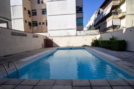 Apartamento à venda com 209m², 4 quartos e 2 vagasÁrea Comum - Piscina