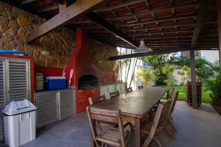 Apartamento à venda com 209m², 4 quartos e 2 vagasÁrea Comum - Churrasqueira