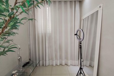 Apartamento à venda com 77m², 2 quartos e 2 vagasSala