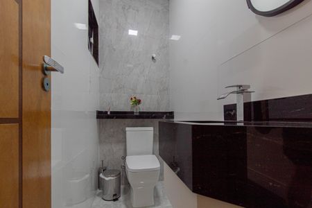 Casa à venda com 135m², 3 quartos e 3 vagasLavabo