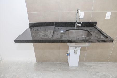 Apartamento à venda com 41m², 1 quarto e sem vagaSala e Cozinha