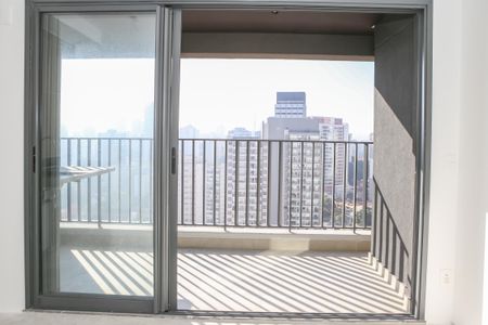 Apartamento à venda com 41m², 1 quarto e sem vagaSacada