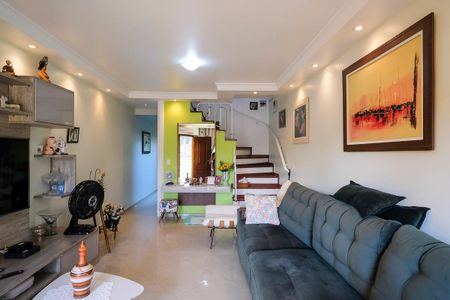 Casa à venda com 235m², 3 quartos e 4 vagasSala