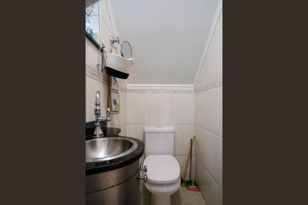 Casa à venda com 235m², 3 quartos e 4 vagasLavabo