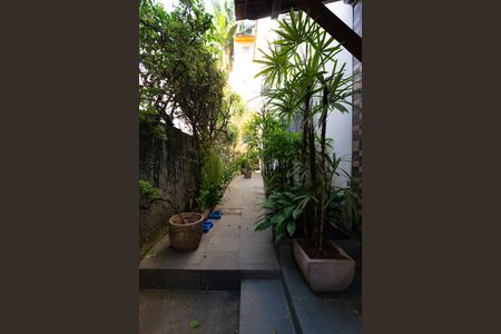 Apartamento à venda com 104m², 3 quartos e sem vaga Apartamento à venda com 104m², 3 quartos e sem vagaEntrada