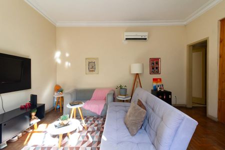 Apartamento à venda com 104m², 3 quartos e sem vaga Apartamento à venda com 104m², 3 quartos e sem vagaSala
