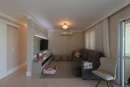 Apartamento à venda com 128m², 3 quartos e 4 vagasSala