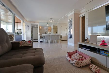 Apartamento à venda com 128m², 3 quartos e 4 vagasSala