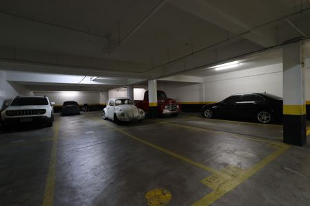 Apartamento à venda com 128m², 3 quartos e 4 vagasGaragem