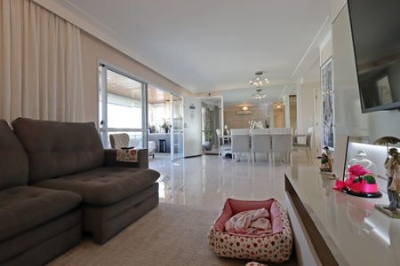 Apartamento à venda com 128m², 3 quartos e 4 vagasSala