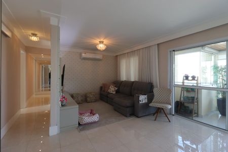 Apartamento à venda com 128m², 3 quartos e 4 vagasSala