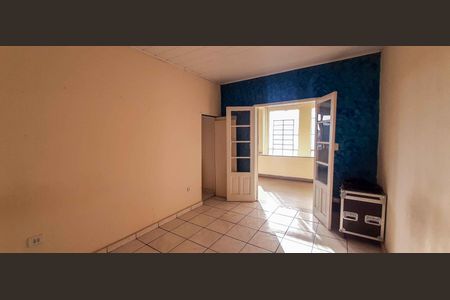 Casa à venda com 125m², 3 quartos e 3 vagas Casa à venda com 125m², 3 quartos e 3 vagasQuarto 1