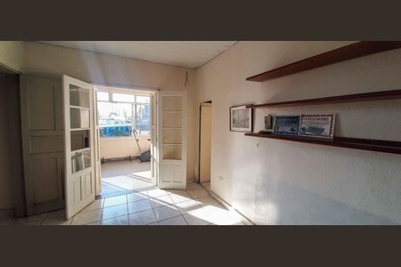 Casa à venda com 125m², 3 quartos e 3 vagas Casa à venda com 125m², 3 quartos e 3 vagasQuarto 2