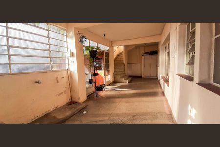 Casa à venda com 125m², 3 quartos e 3 vagas Casa à venda com 125m², 3 quartos e 3 vagasQuintal